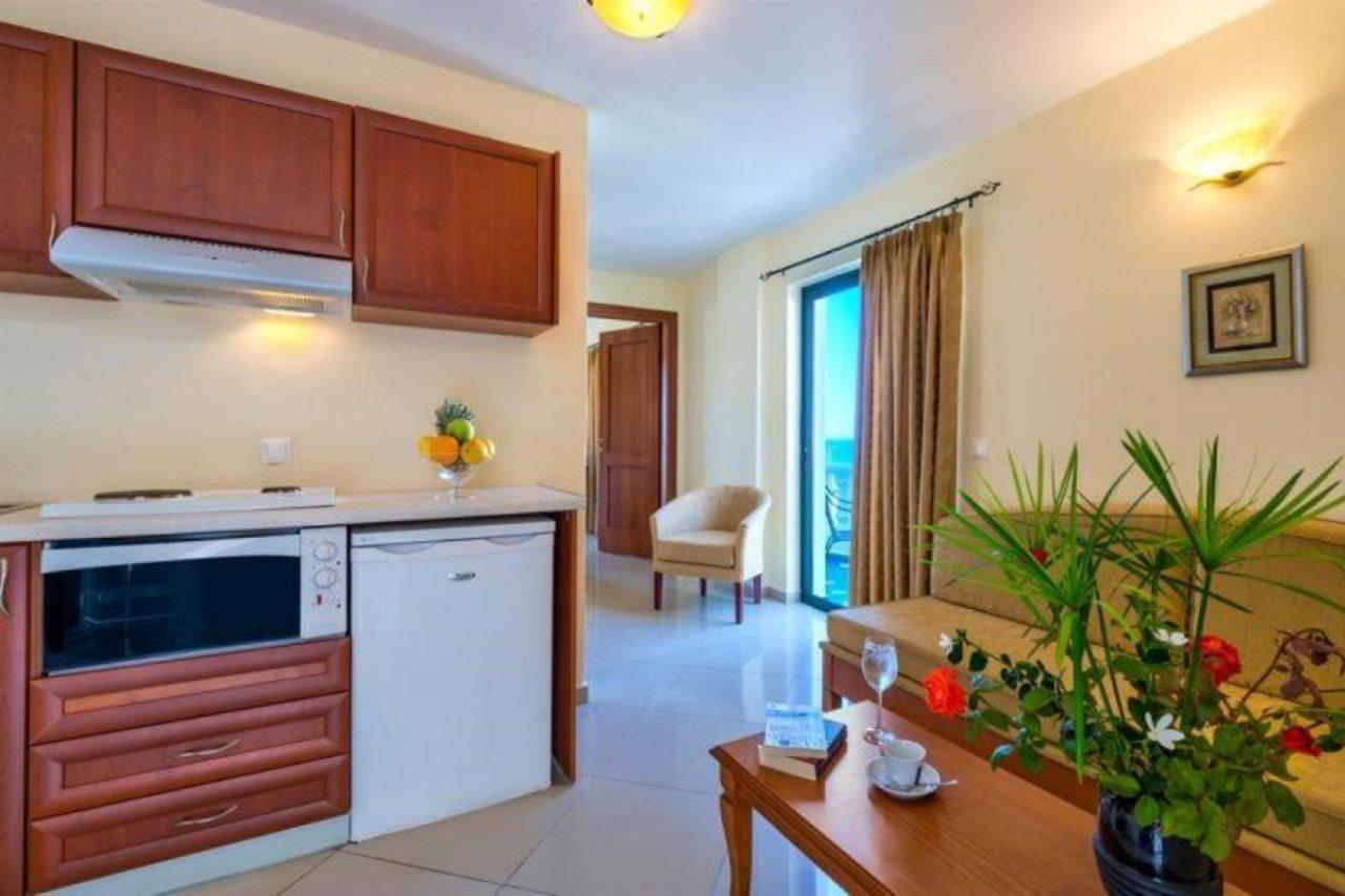 Antilia Apartments Tavronitis Dış mekan fotoğraf